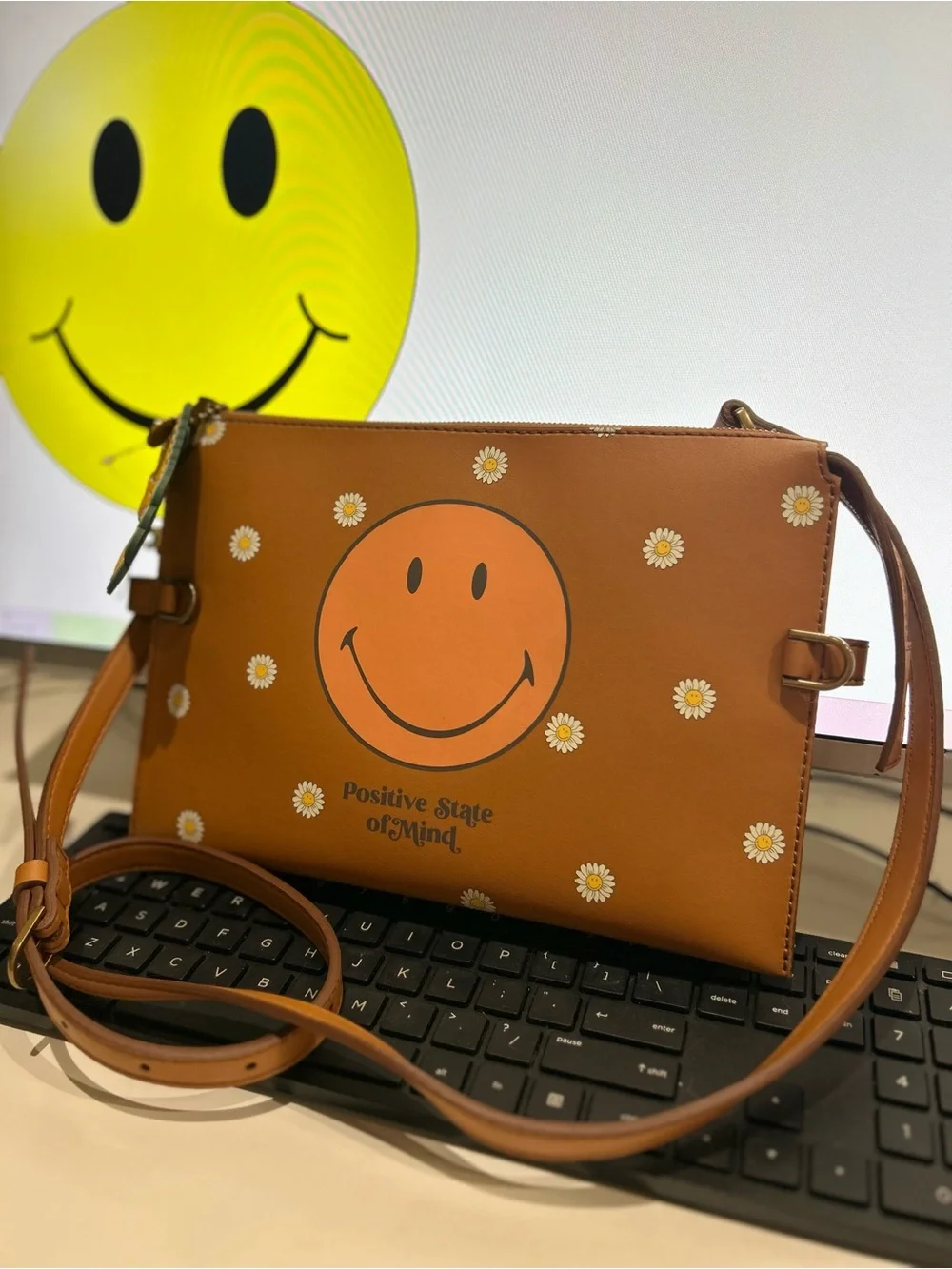 Fossil Brown & Orange Smiley Wristlet Clutch